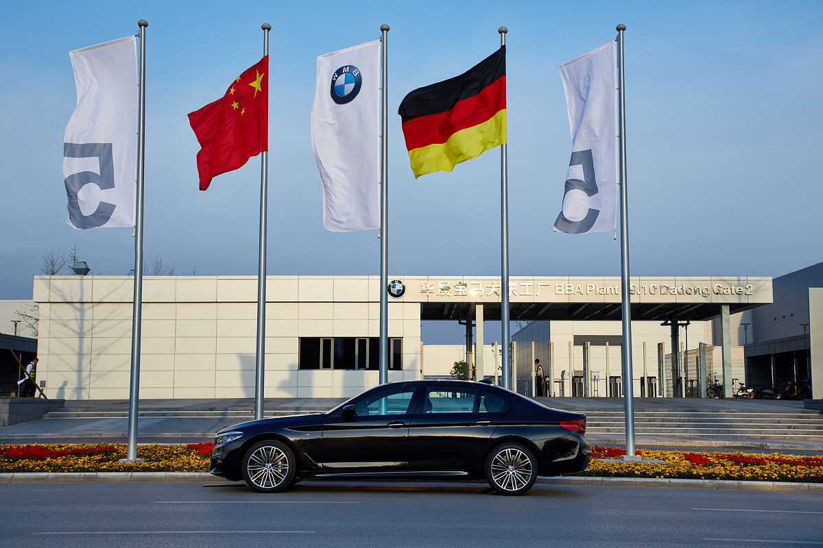 Компания BMW купит контрольный пакет акций китайского совместного предприятия Brilliance Auto