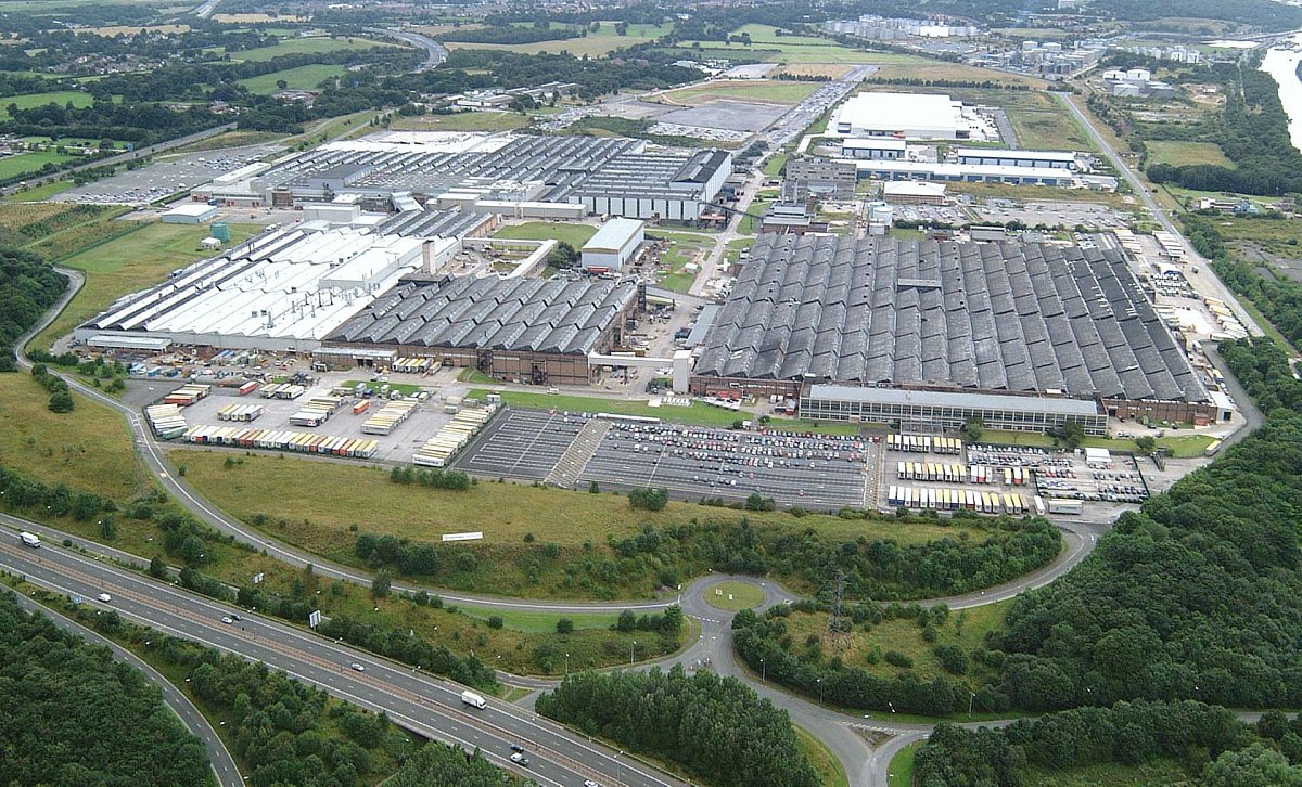 Завод Stellantis в Элсмире меняет будущее электричества и делает упор на выпуск фургонов