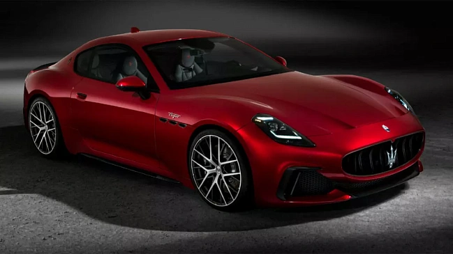 Компания Maserati рассекретила стоимость нового спорткара Maserati GranTurismo 2024 года