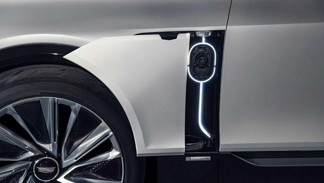 Cadillac представил новый тизер на электрический кроссовер Lyriq 
