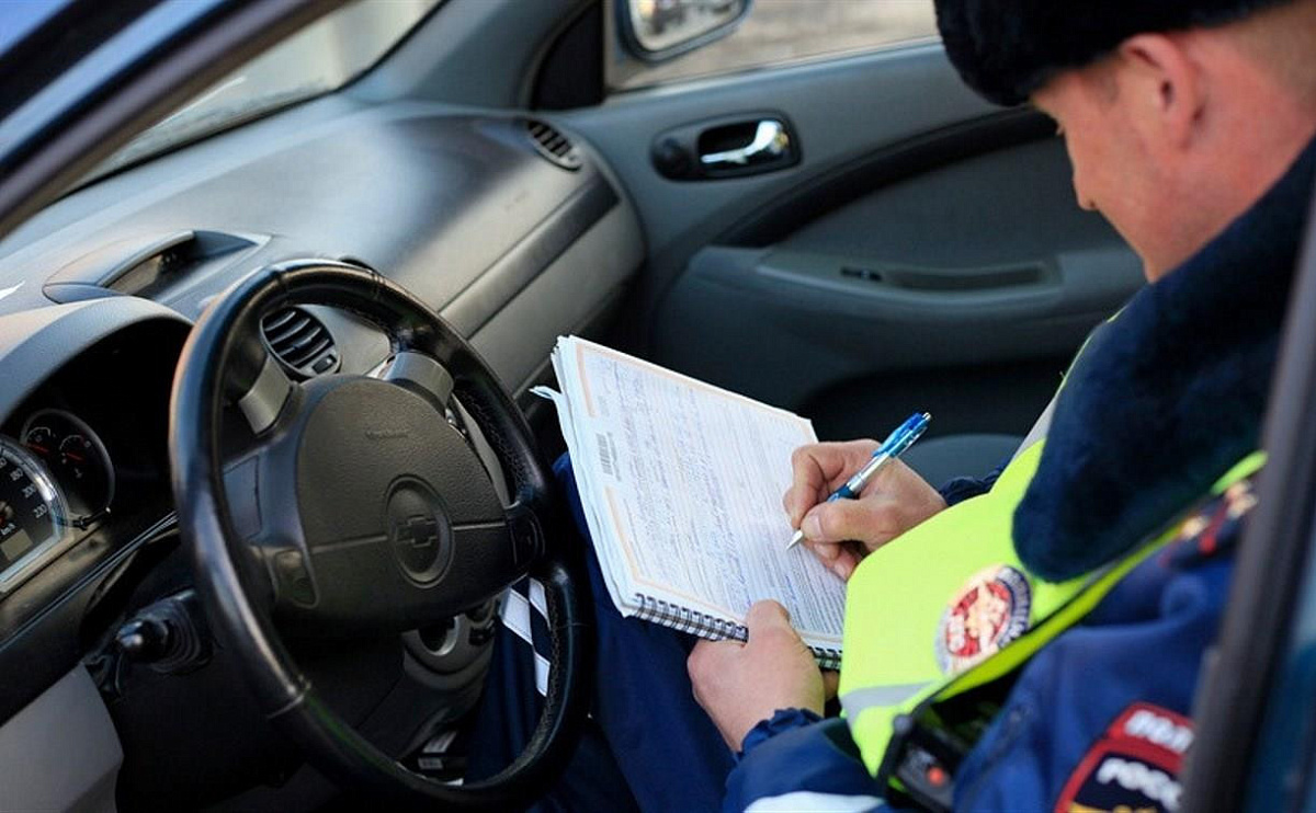 Новый порядок штрафов: почему лишить прав за 60 км/ч становится всё сложнее