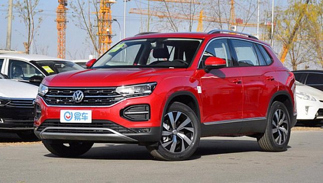 Китайские автомобилисты раскупают новый кроссовер Volkswagen Tayron