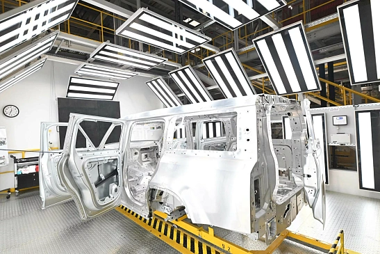 Производство электрического Land Rover Defender вместо Великобритании налажено в Словакии