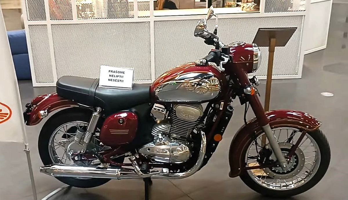 Jawa 300 CL KYVACKA – возвращение легенды СССР в Россию с индийским колоритом
