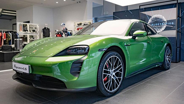 Компания Porsche продала почти 70 тыс. автомобилей в первом квартале 2022 года