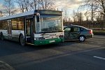 На юго-западе Петербурга произошло ДТП с автобусом
