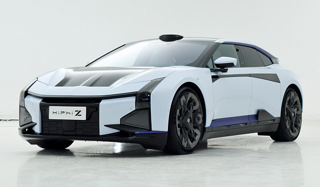 В Китае представлен высокотехнологичный электрический седан HiPhi Z за 90 тысяч долларов 