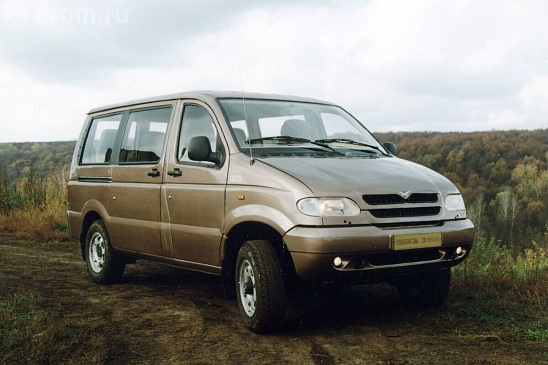 Забытый прорыв УАЗ: как амбициозный минивэн "Симба" потерпел крах еще до конвейера