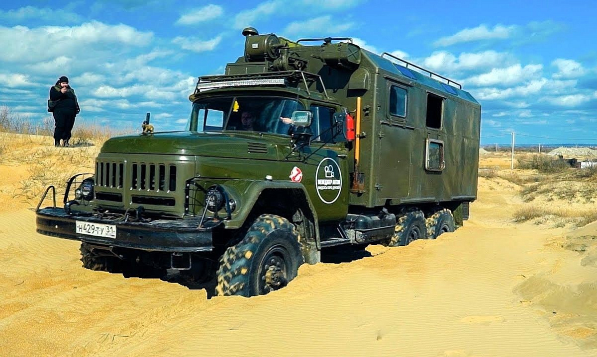 ЗИЛ-131 – один из лучших полноприводных грузовиков СССР, актуальный до сих пор