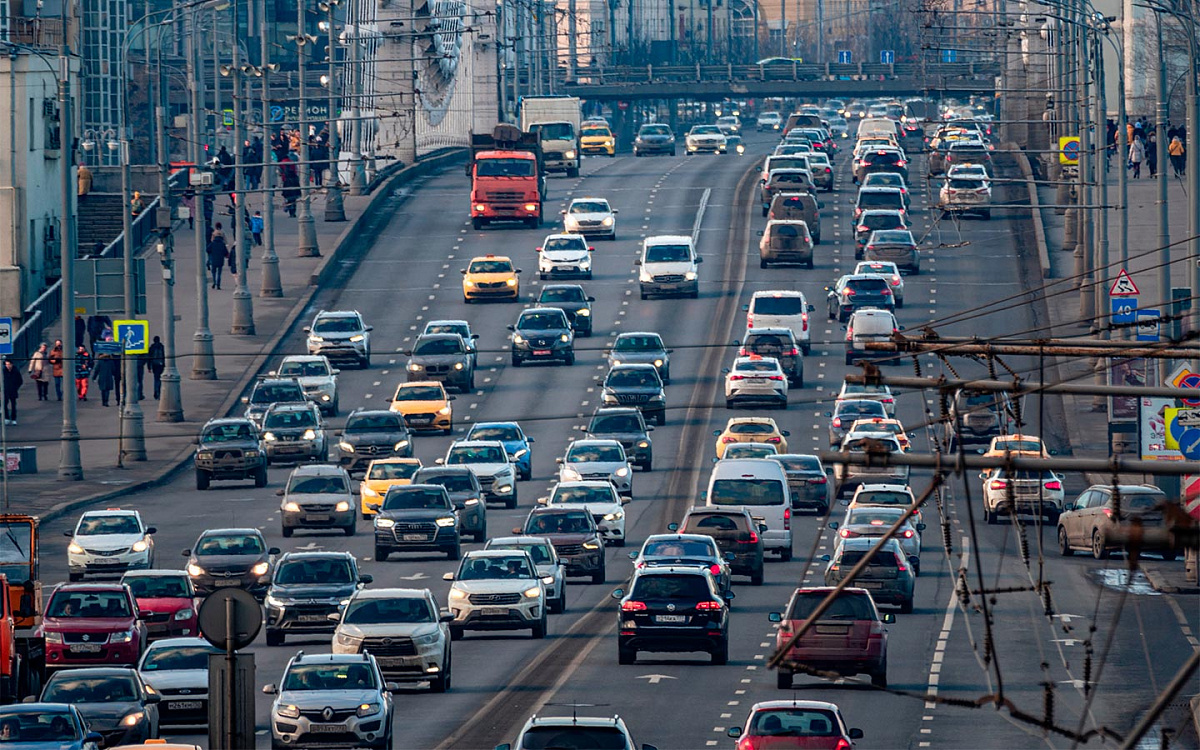 Автоводители в РФ могут столкнуться с проблемами в нерабочую неделю в 2021 году