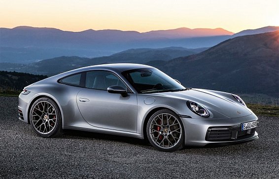 Porsche не собирается отказываться от бензиновых моторов даже через 10 лет