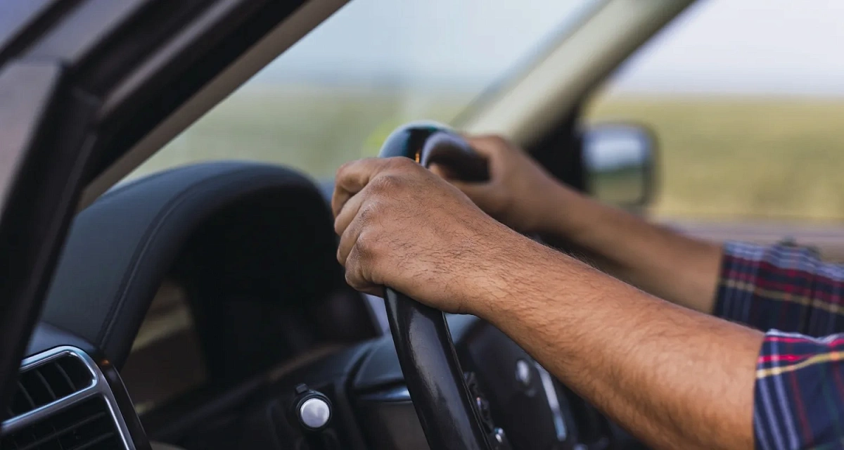 Громкий провал: за что водитель схлопотал ворох штрафов