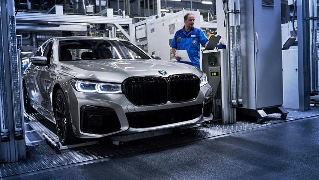 BMW больше не будет производить седан 7-Series в исполнении M760Li