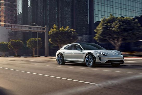 Porsche отложил выход универсала Taycan Cross Turismo