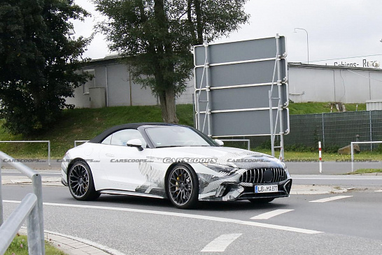 Mercedes-AMG SL 2022 года сбрасывает камуфляж на новых шпионских фото 