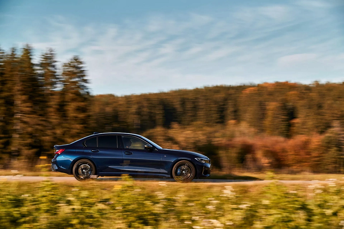 Модели BMW 2-, 3- и 4-Series попали под отзыв из-за отсутствия сигнала ремня безопасности