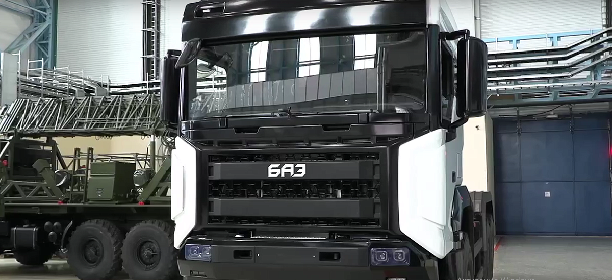 Концерн «Алмаз-Антей» запустил сборку первого полностью российского грузовика БАЗ-S36A11