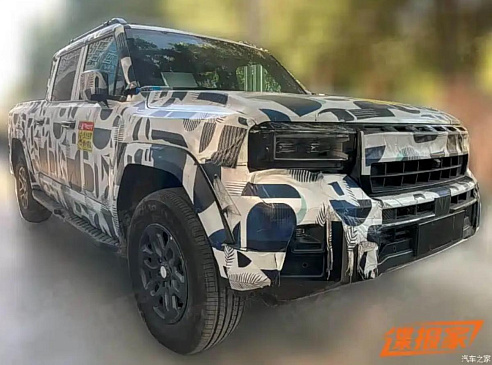 Заглянули в салон чудовищно мощного флагманского пикапа Jetour F700: снимки с тестов