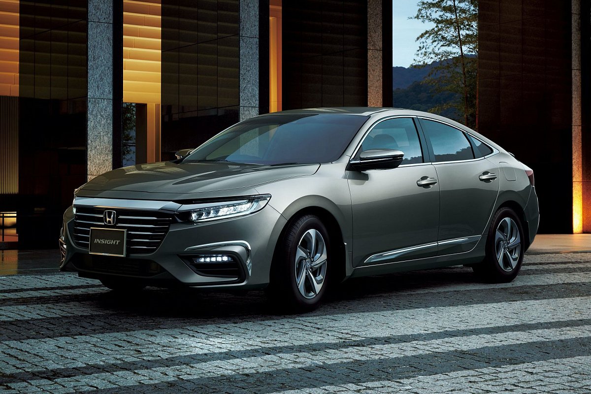 Компания Honda обновила модель Insight для Японии