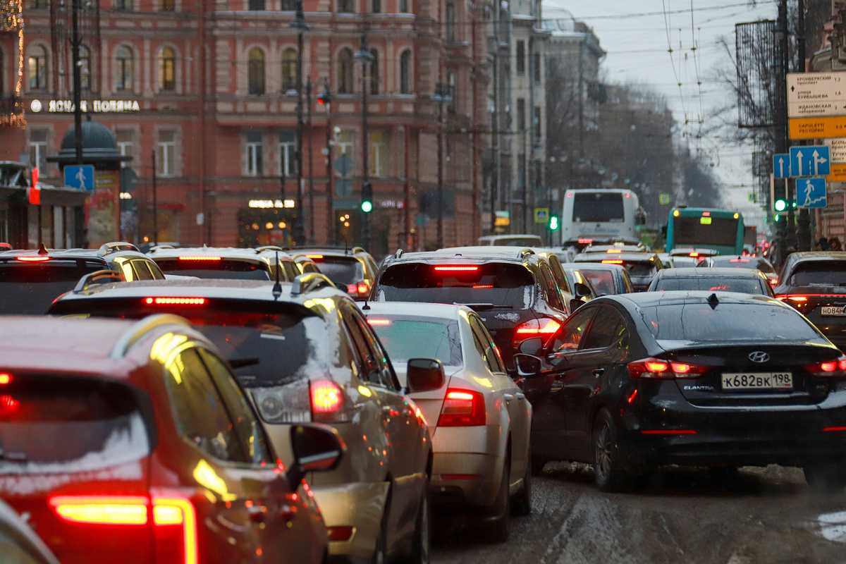 5 главных состояний, когда не стоит садиться за руль автомобиля