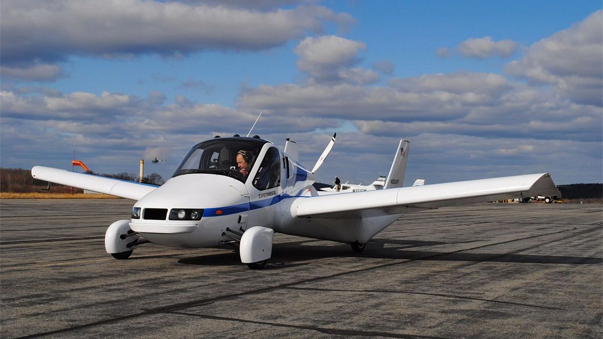 Первый летающий электрокар от Terrafugia появится в продаже в 2019 году