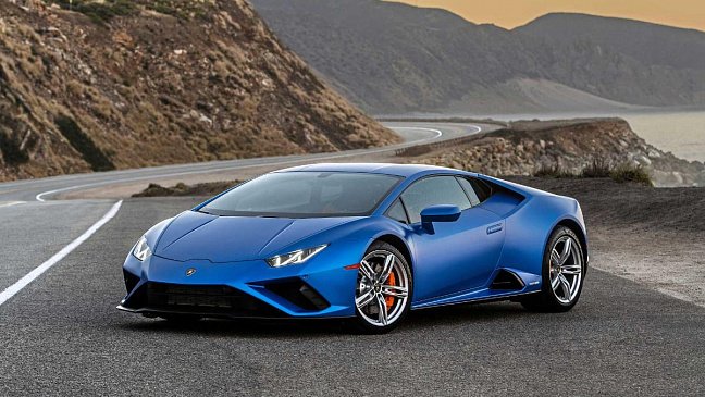 Lamborghini предлагает совершить виртуальную прогулку на мощном суперкаре