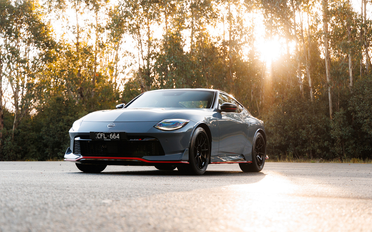 Nissan Z NISMO 2027: механика триумфально возвращается Nissan Z NISMO 2027: механика триумфально возвращается
