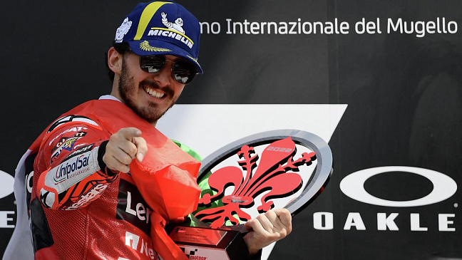 Франческо Баньяя выиграл Гран-При Италии MotoGP, Куартараро 2-й