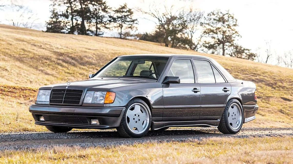 Легендарный в 90-х Mercedes W124 раскрывает секреты – от «овощного» дизеля до умопомрачительного V8