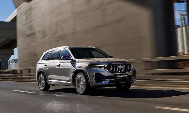 Geely Monjaro в России получил новую версию «Люкс»: что изменилось