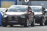 Бюджетный кросс Maserati Levantina впервые заметили на дороге