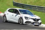 Renault тестирует «горячий» Megane RS на Нюрбургринге