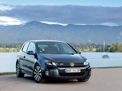 Whatcar.com: на проблемы с автомобилем чаще всего жалуются владельцы б/у Volkswagen Golf