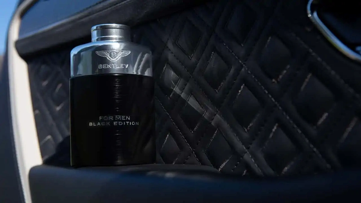 Аромат Bentley «Scent Of Noir» придает парням запах новой машины