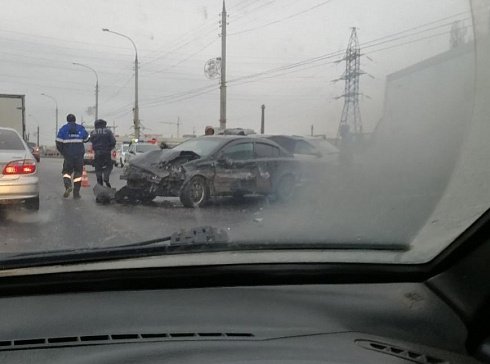 Лебедянский мост в Липецке перекрыт из-за крупной аварии