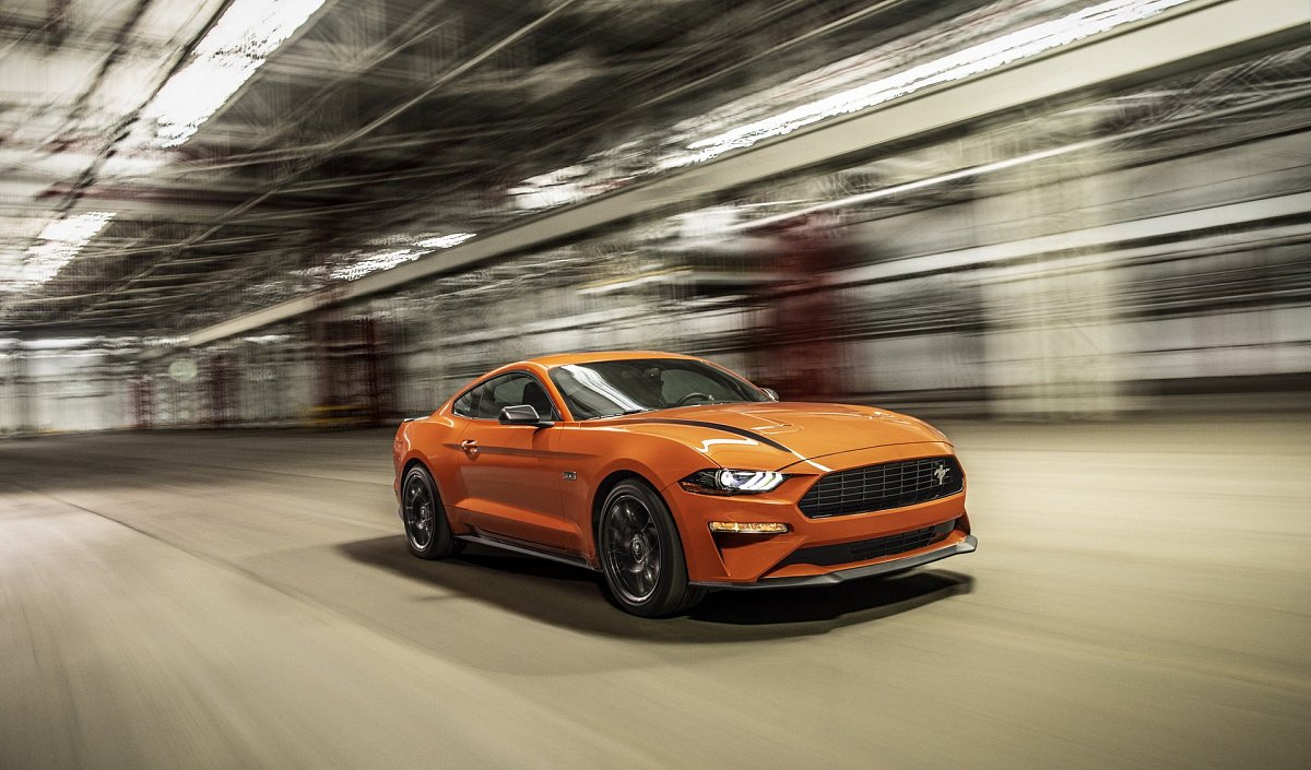 Ford отзывает более 20 автомобилей Mustang
