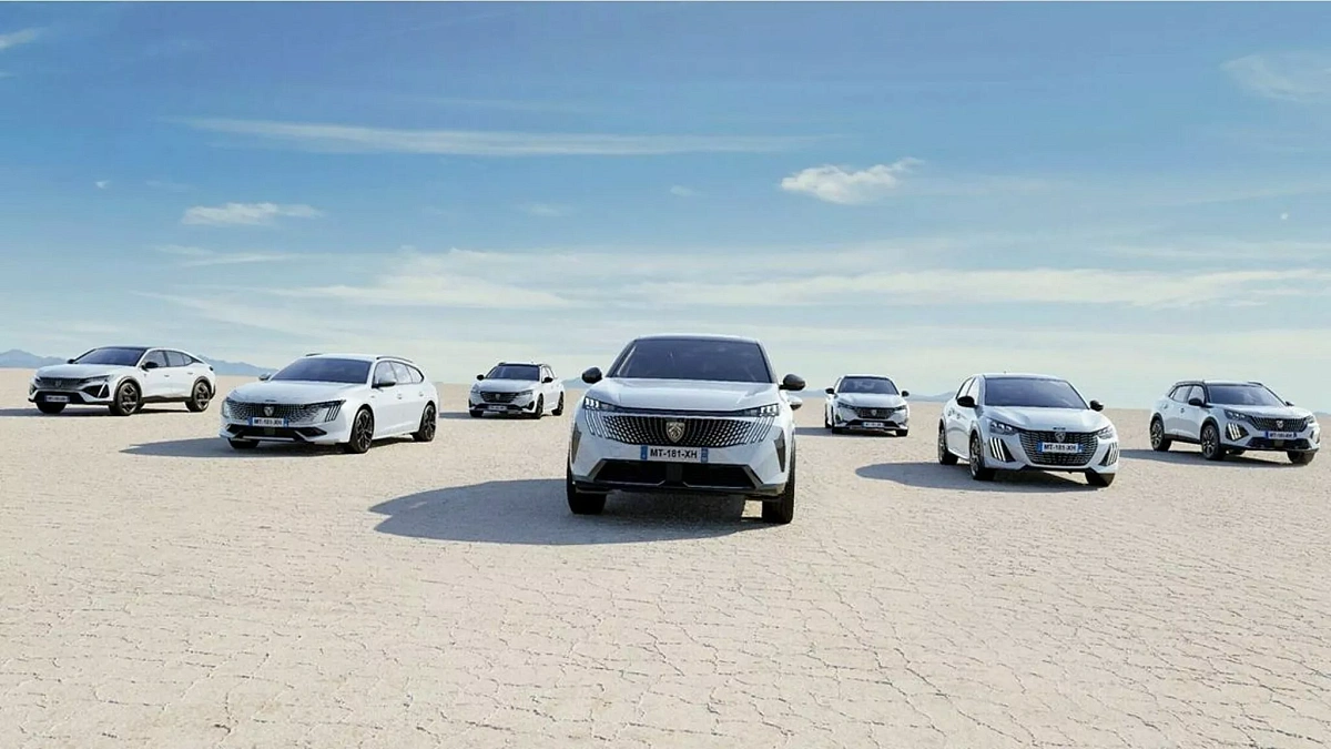 Peugeot анонсировал электрокары E-408 и E-5008 на 2024 год