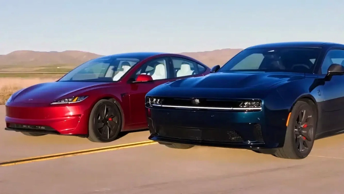 Сможет ли новый Dodge Charger Daytona Scat Pack обогнать Tesla Model 3 Performance Сможет ли новый Dodge Charger Daytona Scat Pack обогнать Tesla Model 3 Performance