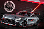Компания Mercedes-AMG представила 724-сильную версию купе GT для гоночного трека