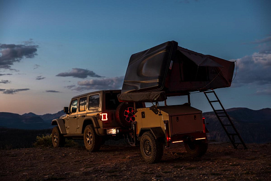 Jeep и Addax создали новый прицеп в военном стиле 