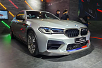 На тюнинг-шоу дебютировал BMW M5 с комплектом доработок M Performance