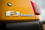 Ретро-внедорожник FJ Cruiser от Toyota становится таким же коллекционным, как и классические FJ, вдохновившие его