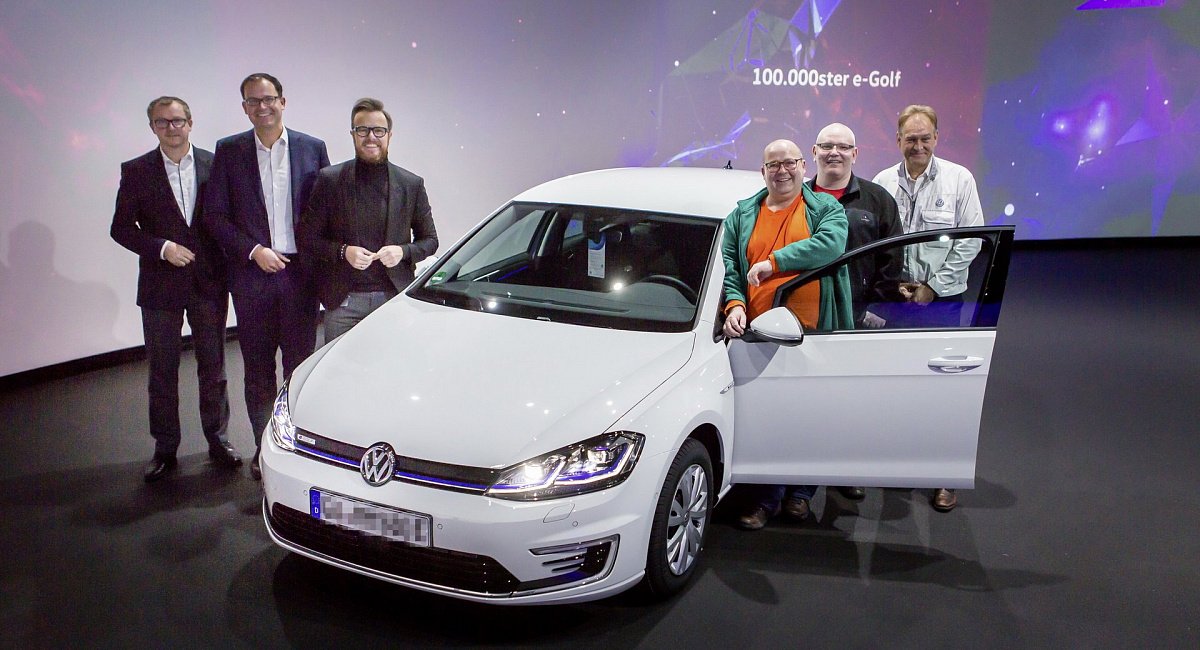 Volkswagen продал 100 000-й электрический e-Golf