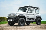 Тюнер Twisted подарил Suzuki Jimny модный кожаный салон и турбодвигатель