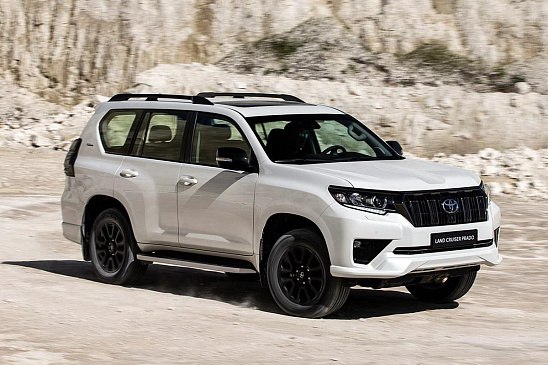 Граждане РФ стали скупать «дешевые» внедорожники TOYOTA Land Cruiser Prado из Японии в 2022 году
