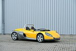 На продажу выставят причудливый спидстер Renault Sport Spider