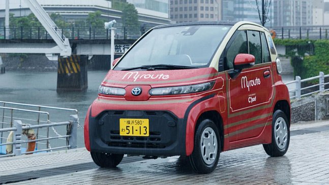 Toyota запустила в Японии сервис каршеринга ультракомпактных электрокаров C+ Pod