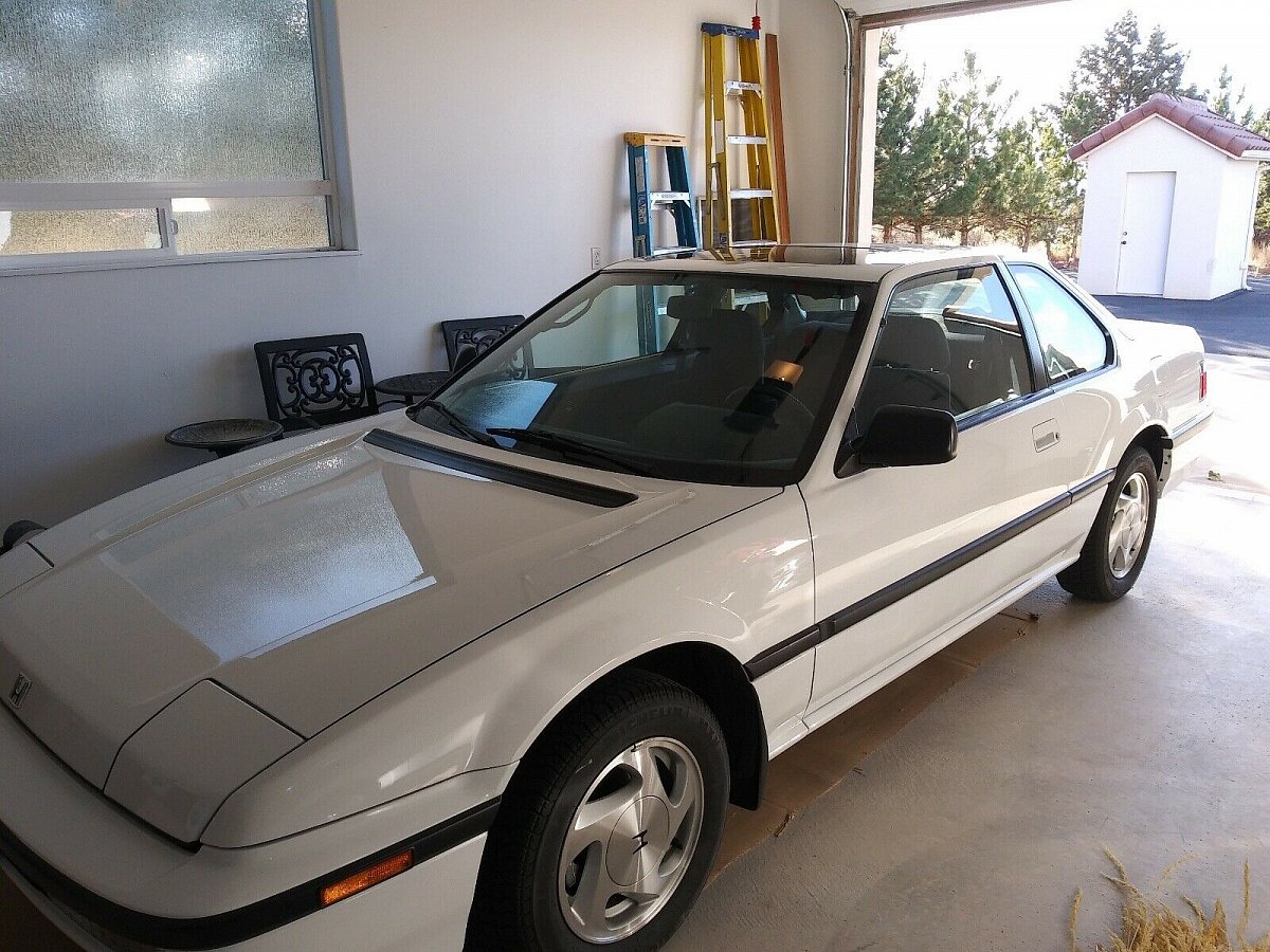 В продаже появилась Honda Prelude 1991 года выпуска с маленьким пробегом