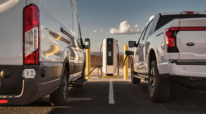 Ford Pro и Xcel Energy поддержат автопарки установкой портов для зарядки электромобилей