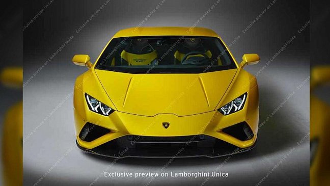 В Сеть попали фото заднеприводного Lamborghini Huracán Evo 